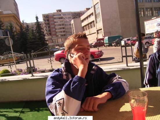 k'am liniste pe site?asa este de obiceii?:d id-uri de mess